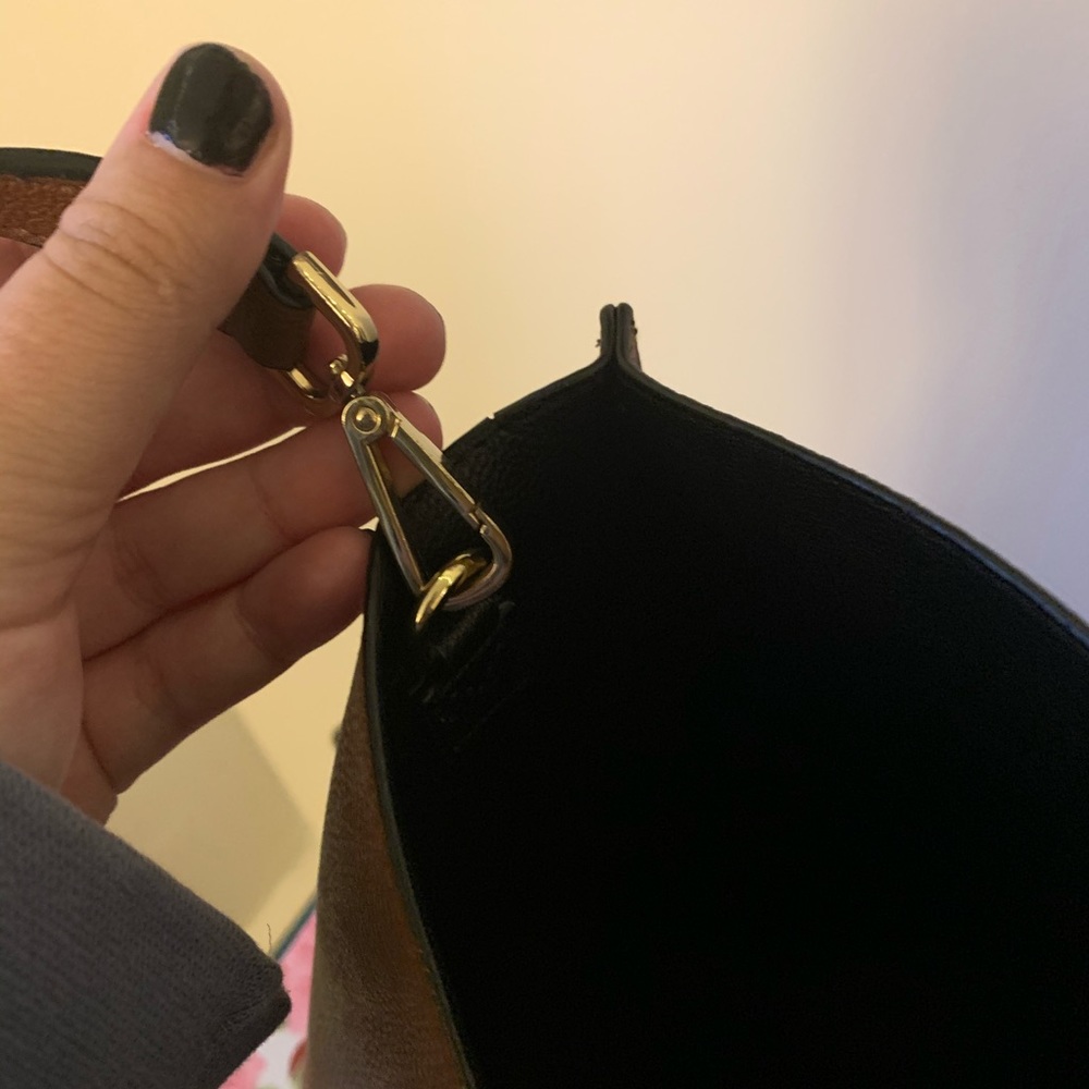 Calvin Klein Tote - Picture 4 of 5